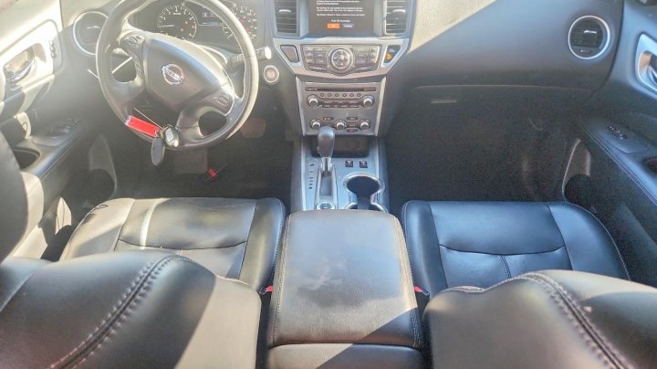 Nissan Pathfinder  2017