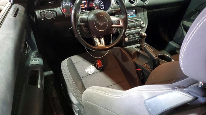 Ford MUSTANG  2016