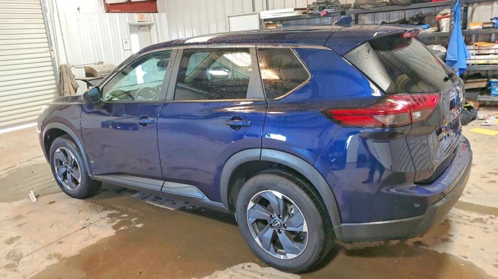 Nissan ROGUE  2025