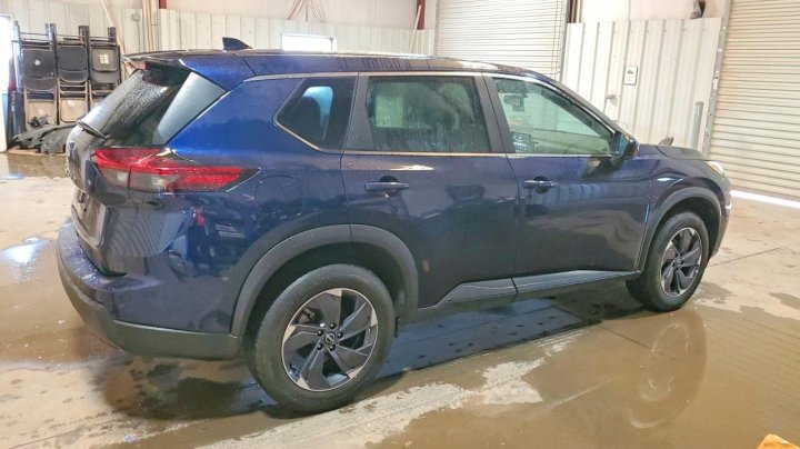 Nissan ROGUE  2025