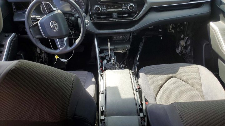 Toyota Highlander  2024