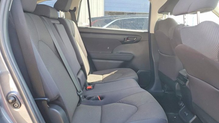 Toyota Highlander  2024