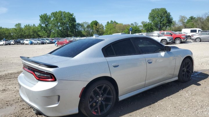 Dodge Charger  2020
