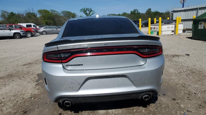 Dodge Charger  2020