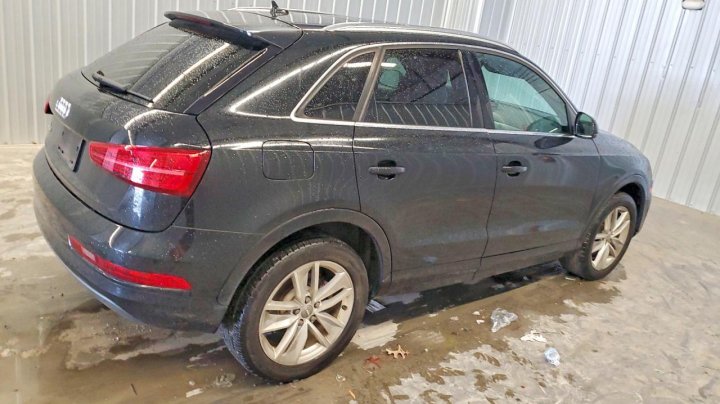 Audi Q3  2016