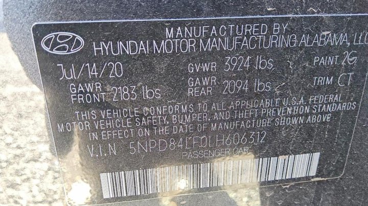 Hyundai Elantra  2020