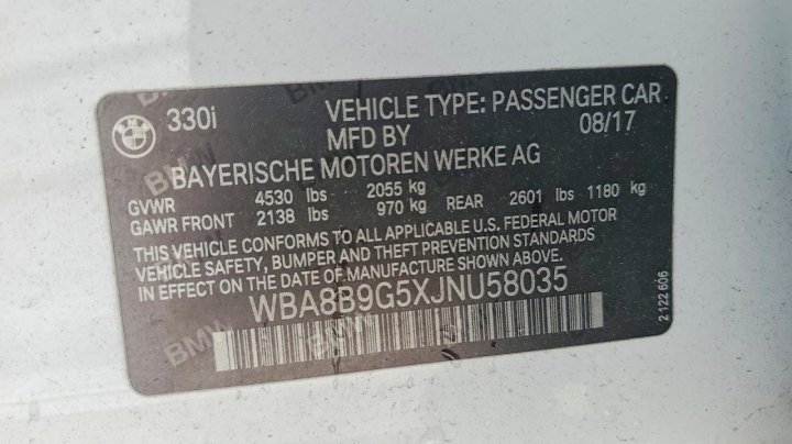 BMW 330  2018