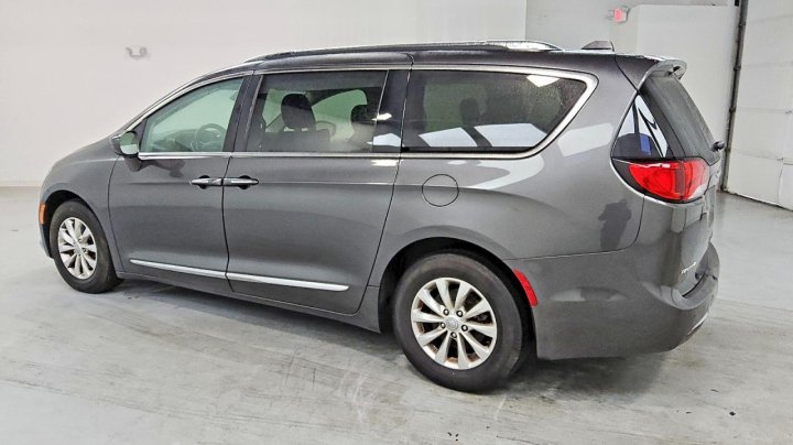 CHRYSLER Pacifica  2018