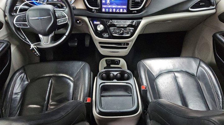 CHRYSLER Pacifica  2018