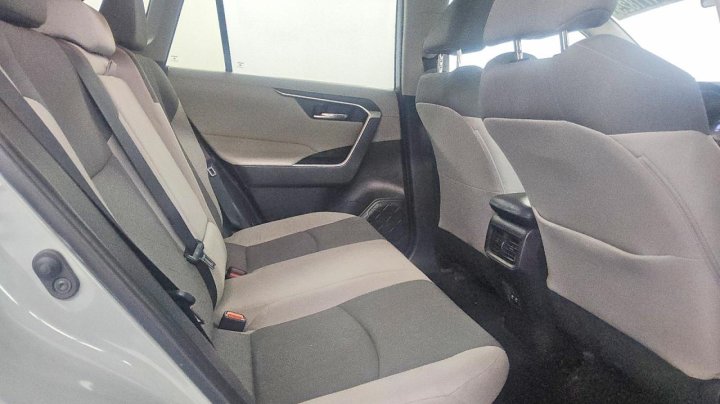 Toyota RAV4  2020