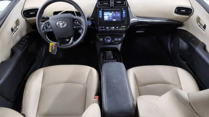 Toyota Prius  2019