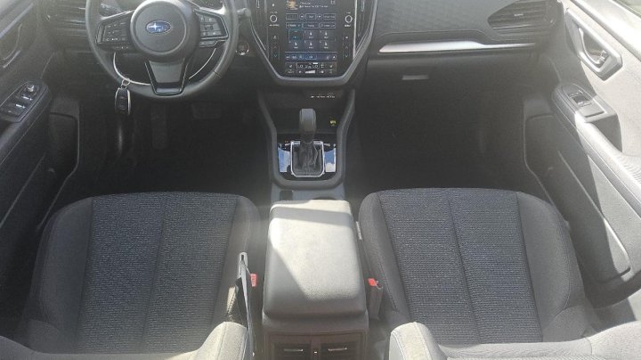 Subaru Forester  2025