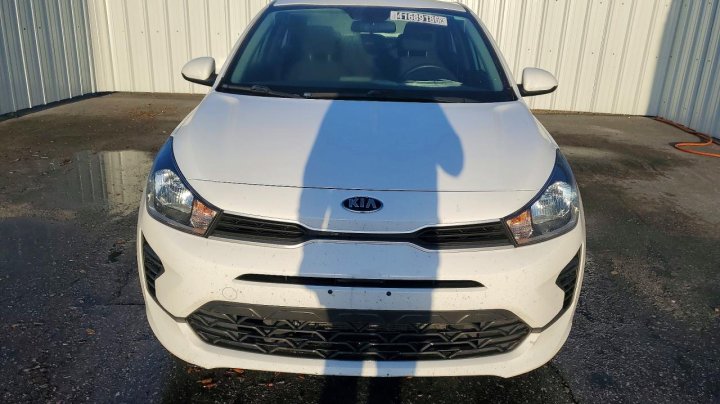 KIA RIO  2021