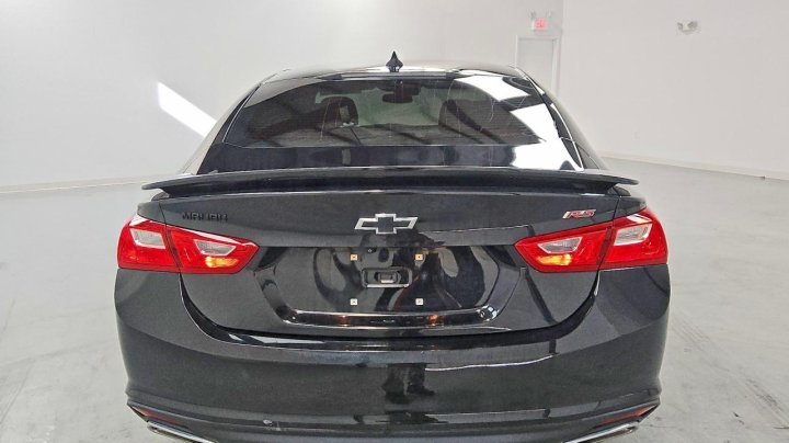Chevrolet Malibu  2023