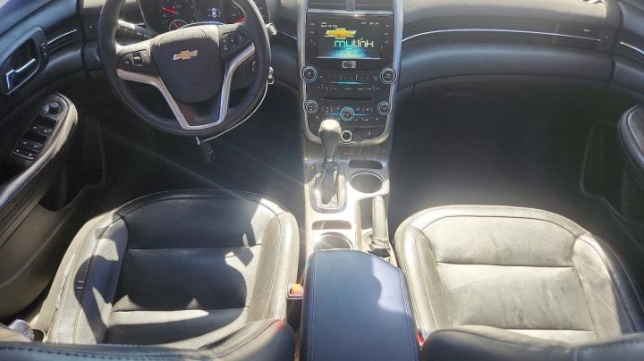 Chevrolet Malibu  2015
