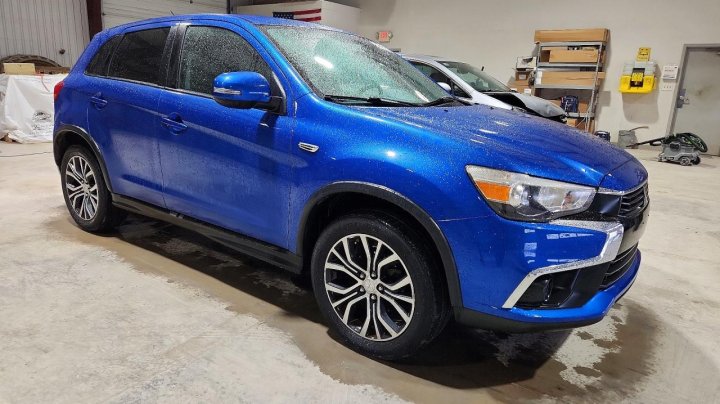 Mitsubishi Outlander  2016