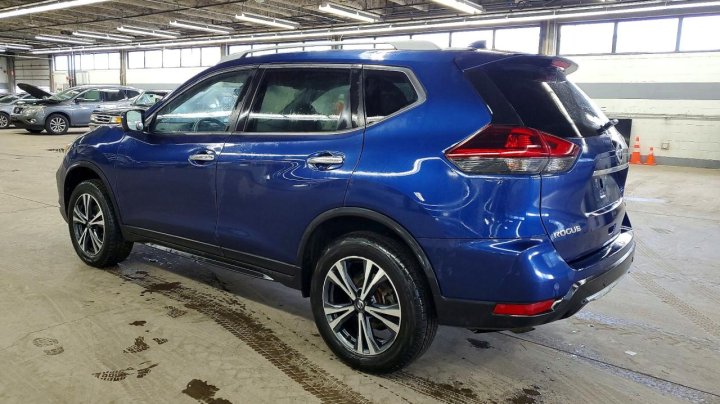 Nissan ROGUE  2020