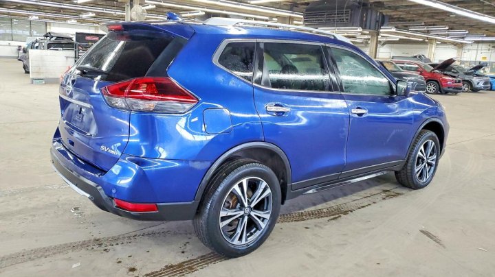 Nissan ROGUE  2020