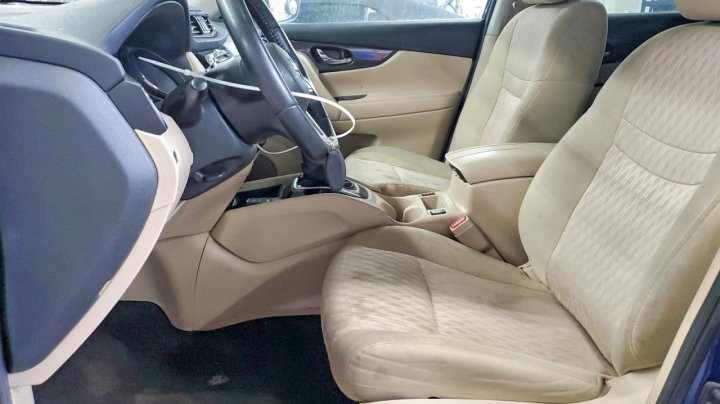 Nissan ROGUE  2020