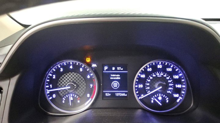 Hyundai Elantra  2020