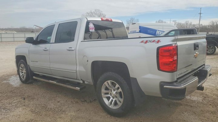 Chevrolet Silverado  2017