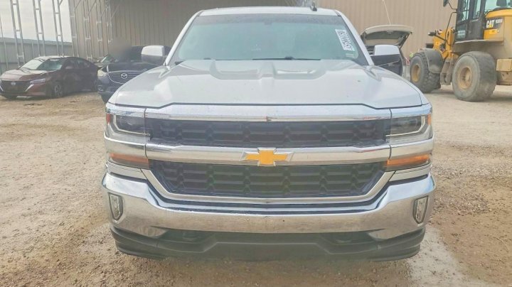 Chevrolet Silverado  2017