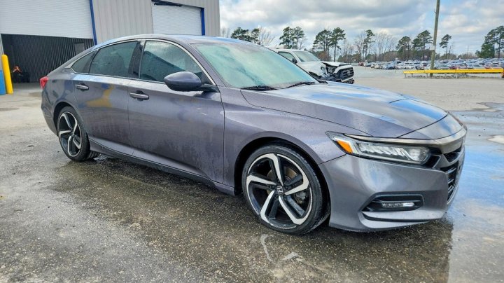 Honda Accord  2019
