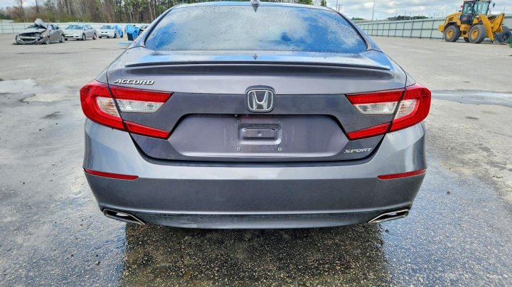 Honda Accord  2019