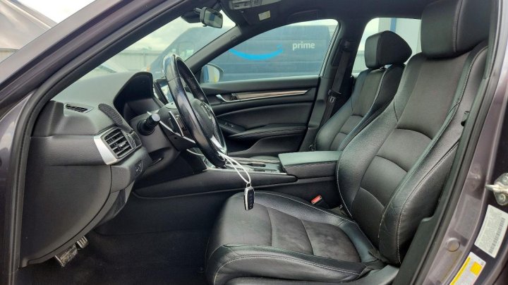 Honda Accord  2019