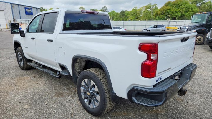 Chevrolet Silverado  2023