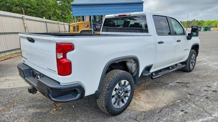 Chevrolet Silverado  2023