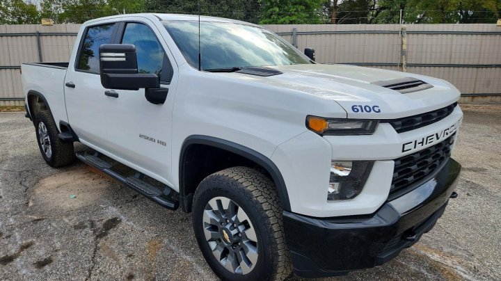 Chevrolet Silverado  2023