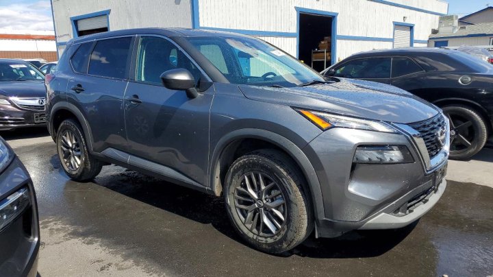 Nissan ROGUE  2023