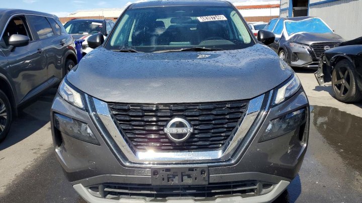Nissan ROGUE  2023