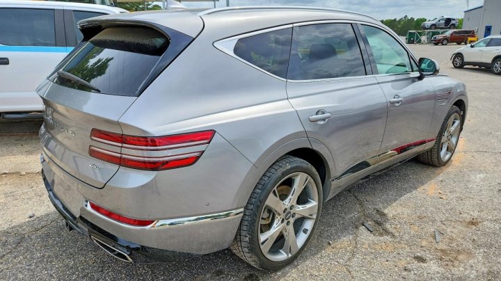 Genesis GV80  2022