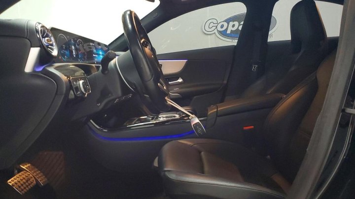 Mercedes-Benz CLA  2020