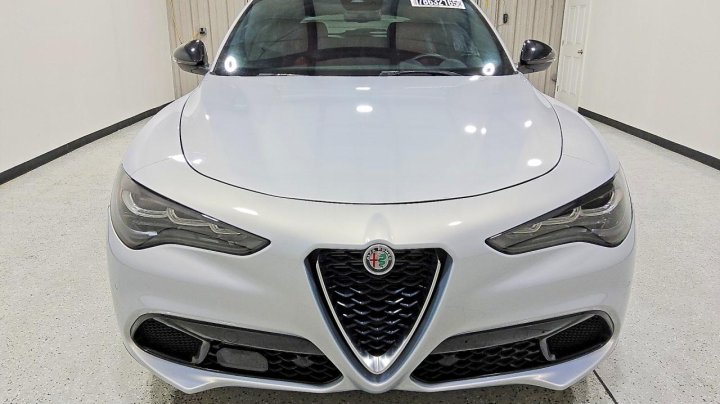 Alfa Romeo STELVIO  2024