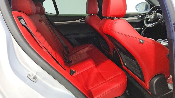 Alfa Romeo STELVIO  2024