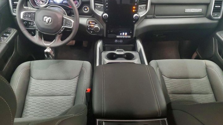 RAM 1500  2025