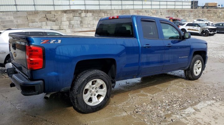 Chevrolet Silverado  2018