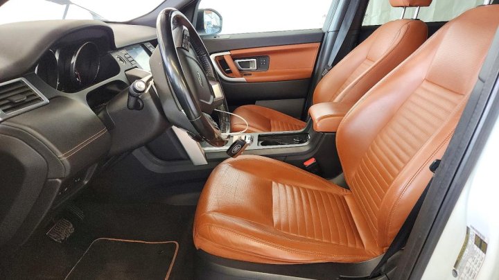 Land Rover Discovery  2017