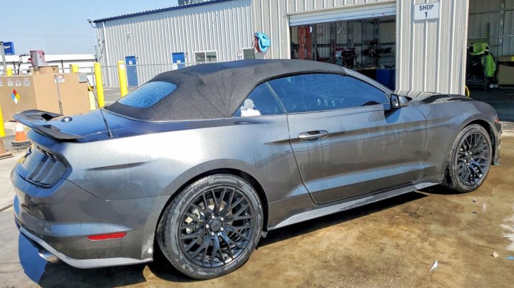 Ford MUSTANG  2019