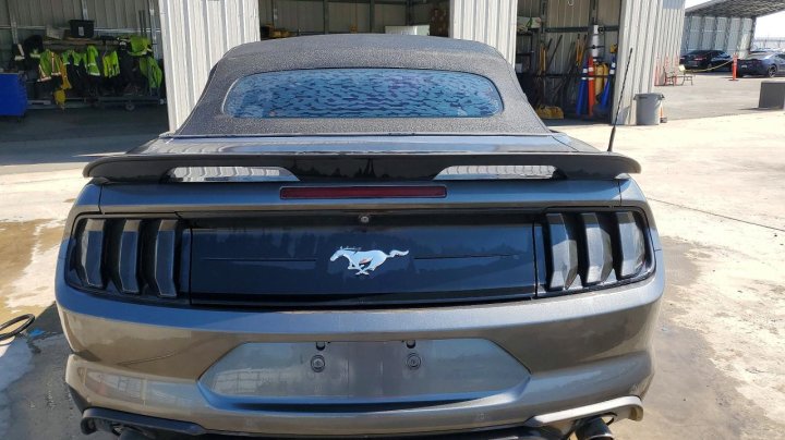 Ford MUSTANG  2019