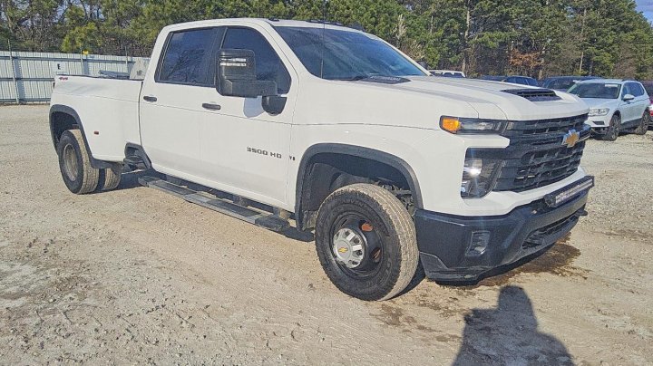 Chevrolet Silverado  2024