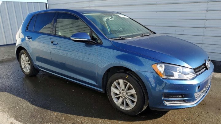 Volkswagen Golf  2017