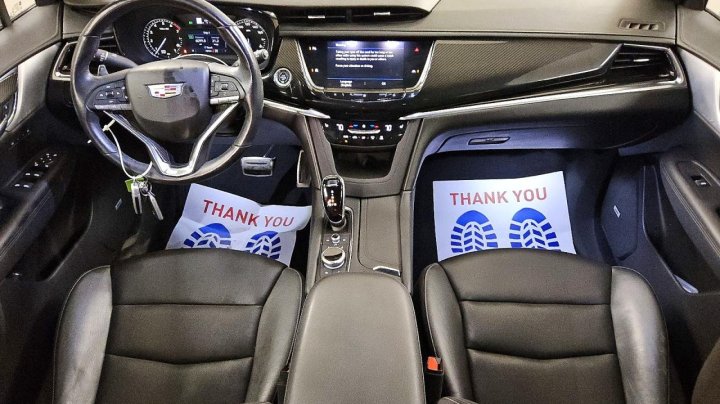 Cadillac XT6  2020
