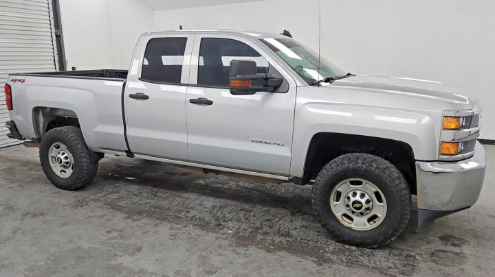 Chevrolet Silverado  2018