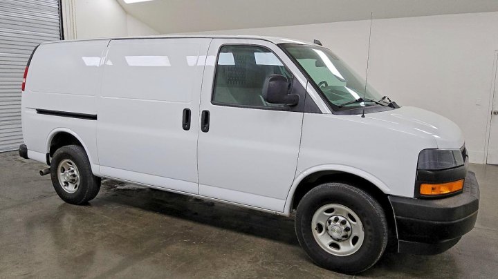 CHEV EXPRESS  2020