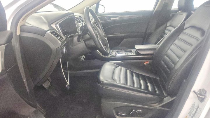 Ford FUSION  2019