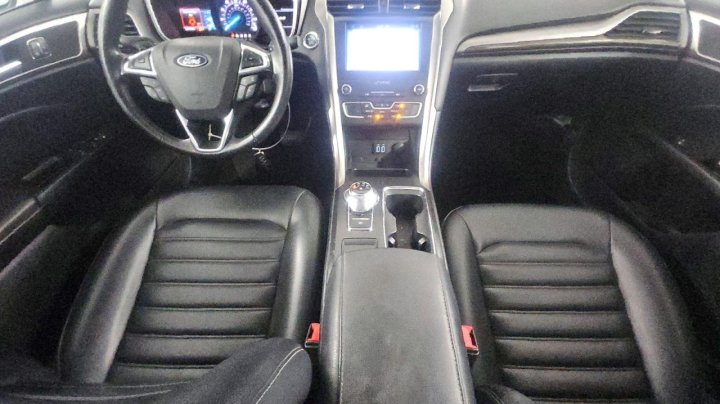 Ford FUSION  2019